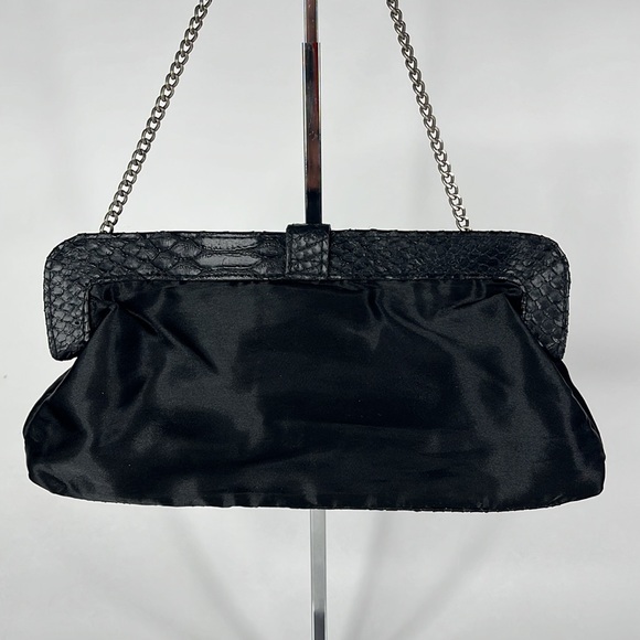 VINTAGE RED HERRING CLUTCH BAG - Picture 2 of 9